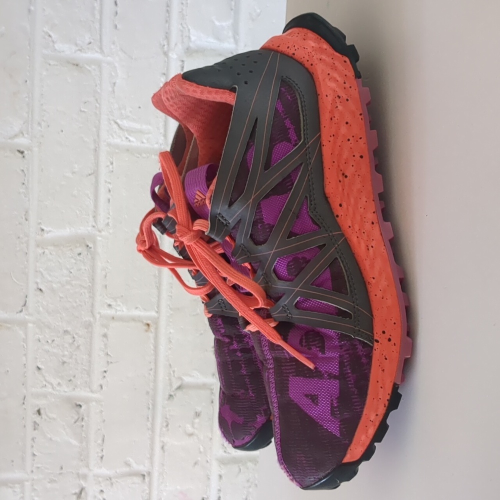 Adidas Vigor Bounce Trail running shoe
